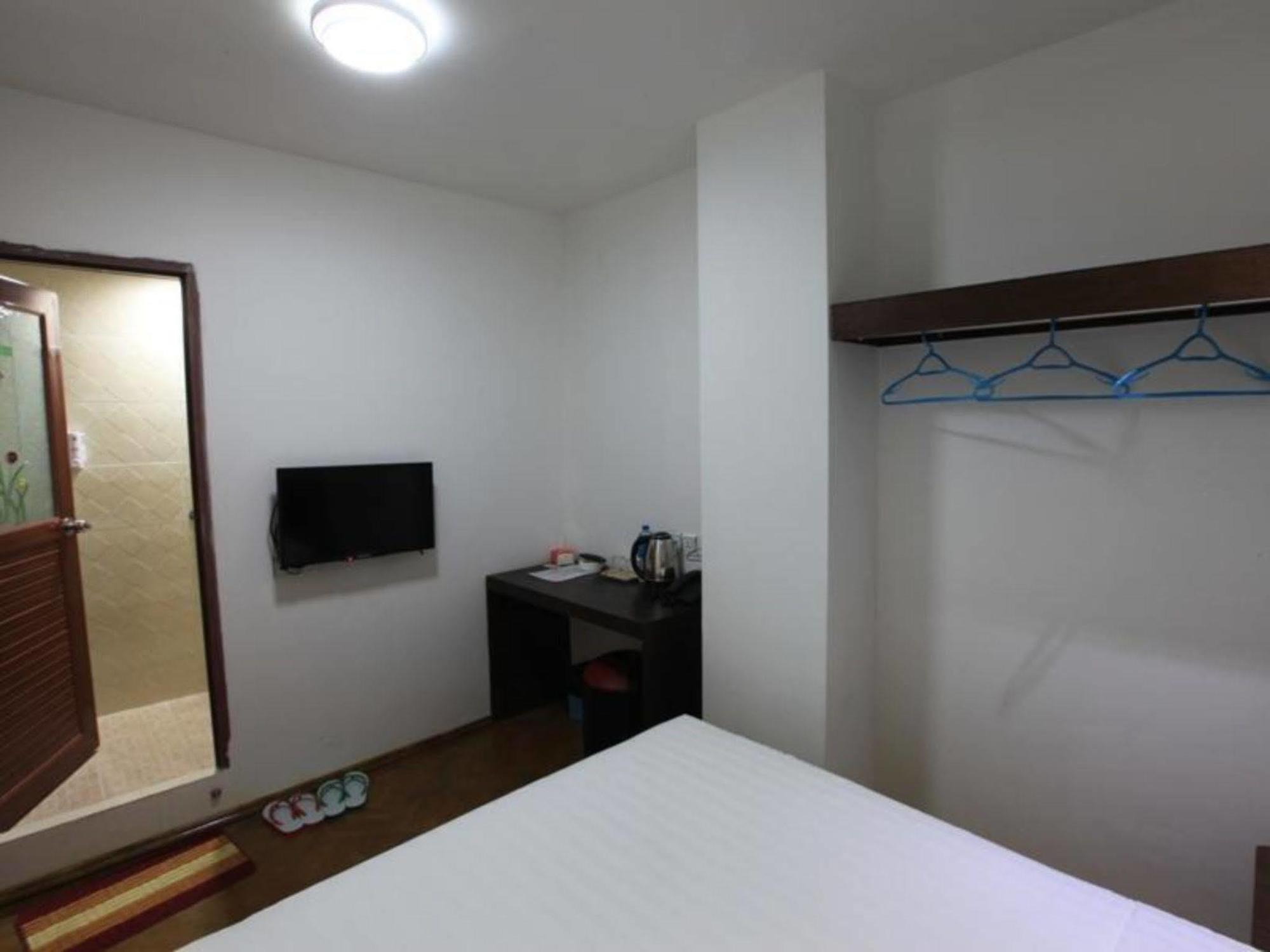 Yangon Regency Hotel Экстерьер фото